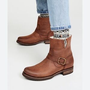 Frye Veronica Shearling Boots 8